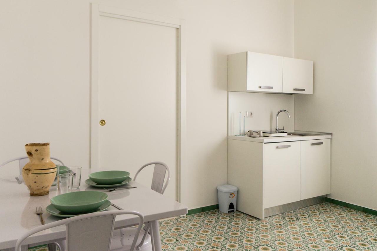 Bed and Breakfast Ad Astra Кастелланета-Марина Экстерьер фото